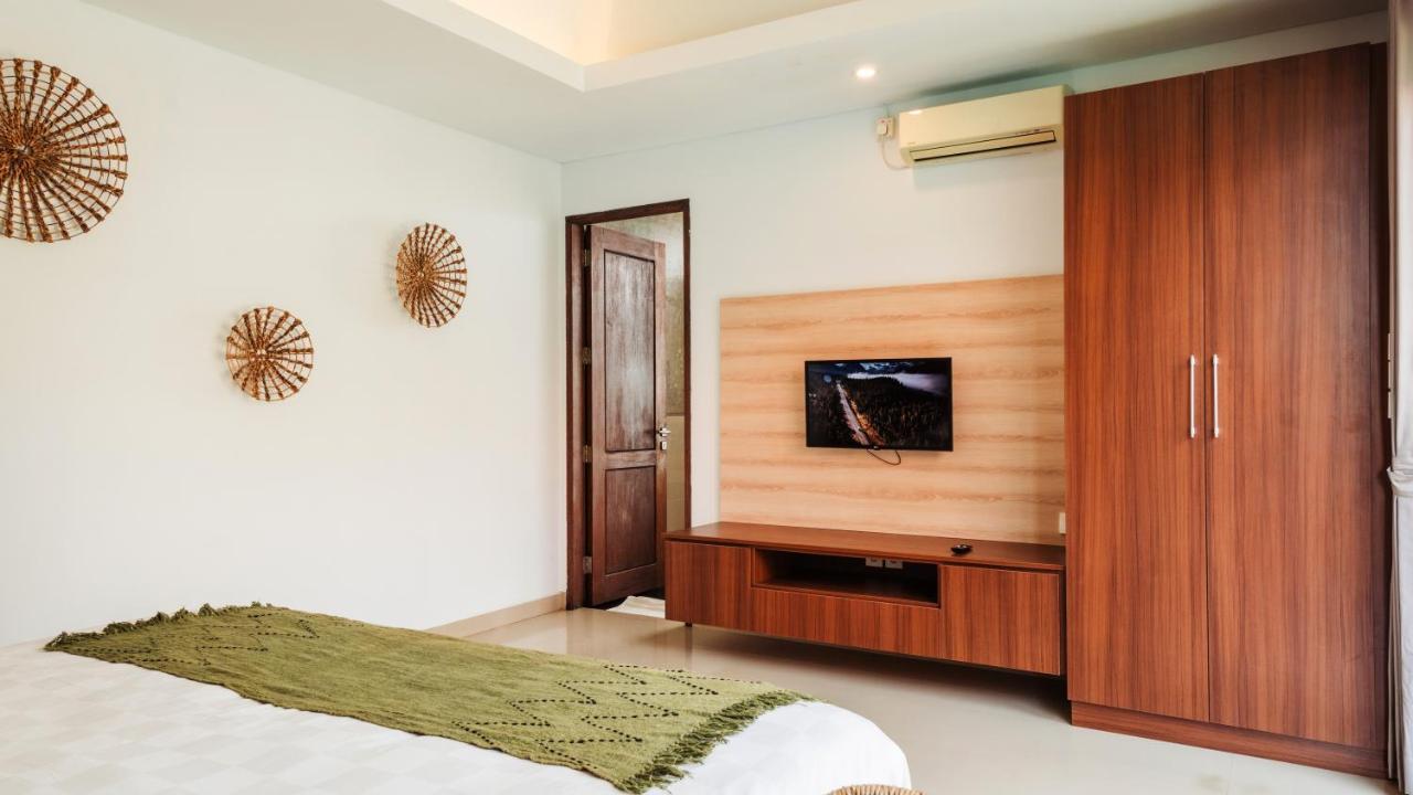 Cosy And Cheerful 2 Bedroom Villa 5Mins To Finns Canggu Buitenkant foto